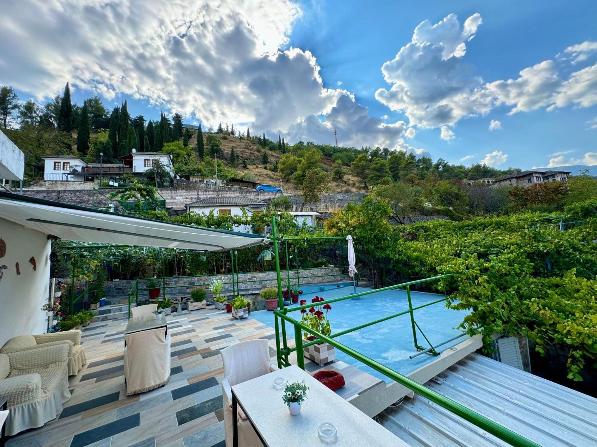 Panoramic View Guest House Gjirokastër Exterior foto